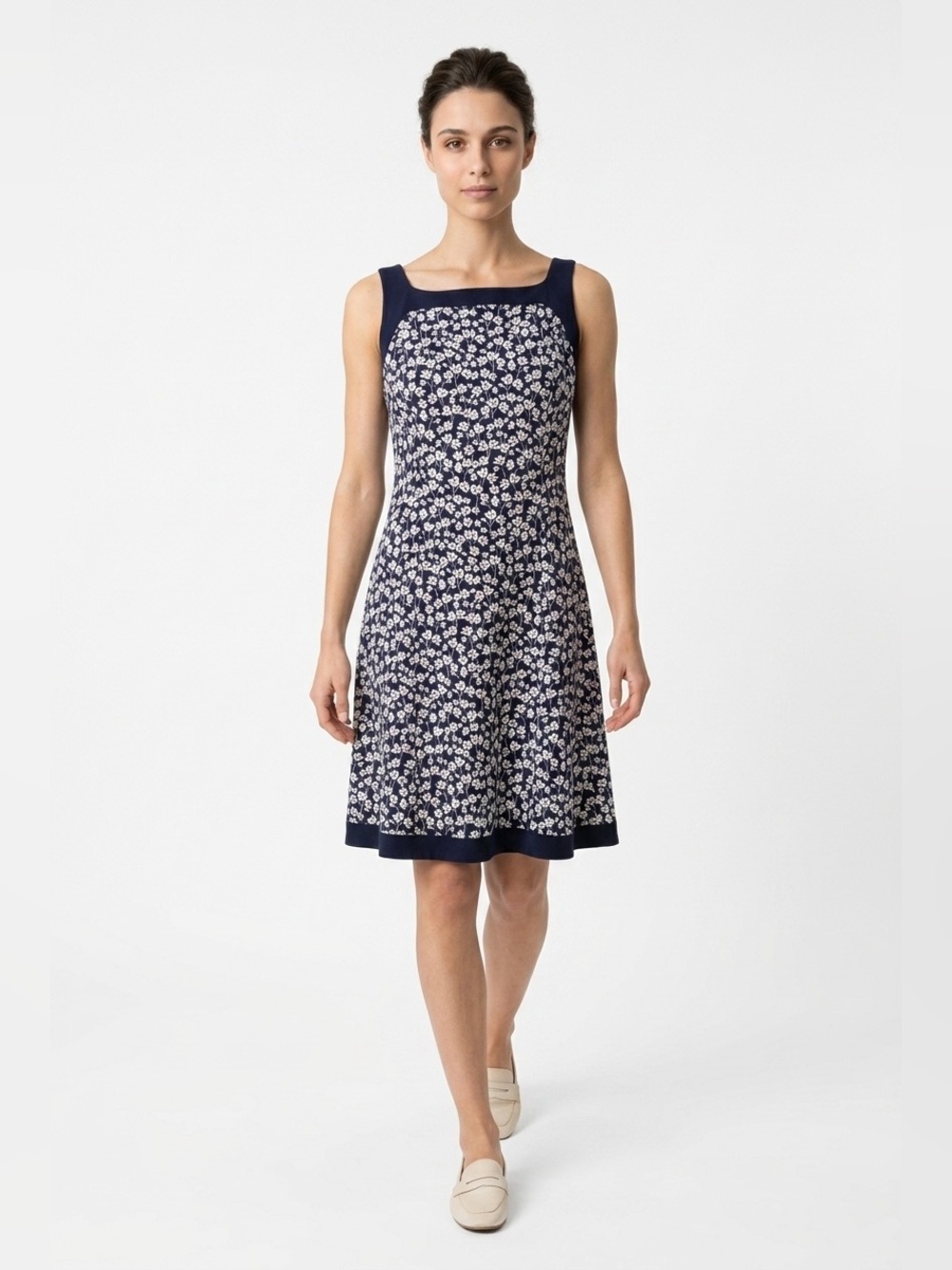Chaps classic floral dress